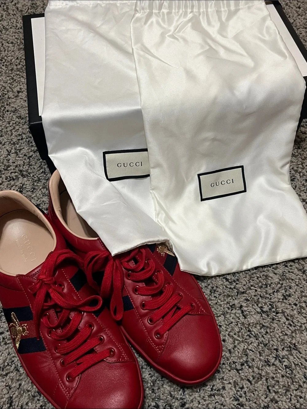 Gucci Ace Embroidered 'Red Bee' Sneaker
